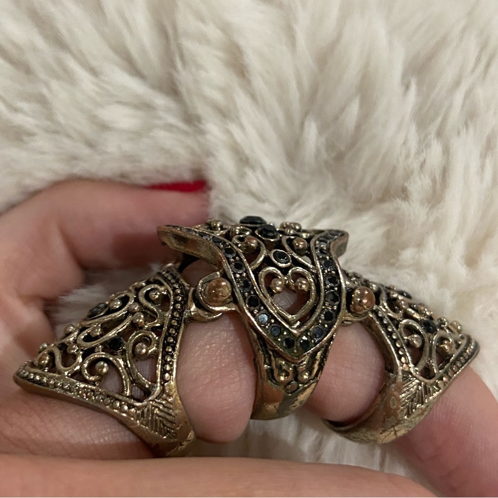 BEBE ring - Picture 3 of 3